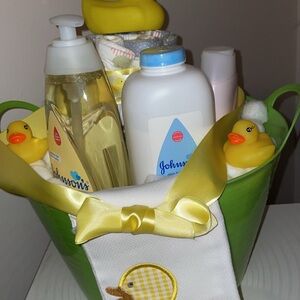 Baby Bath Gift Set - Green and Yellow